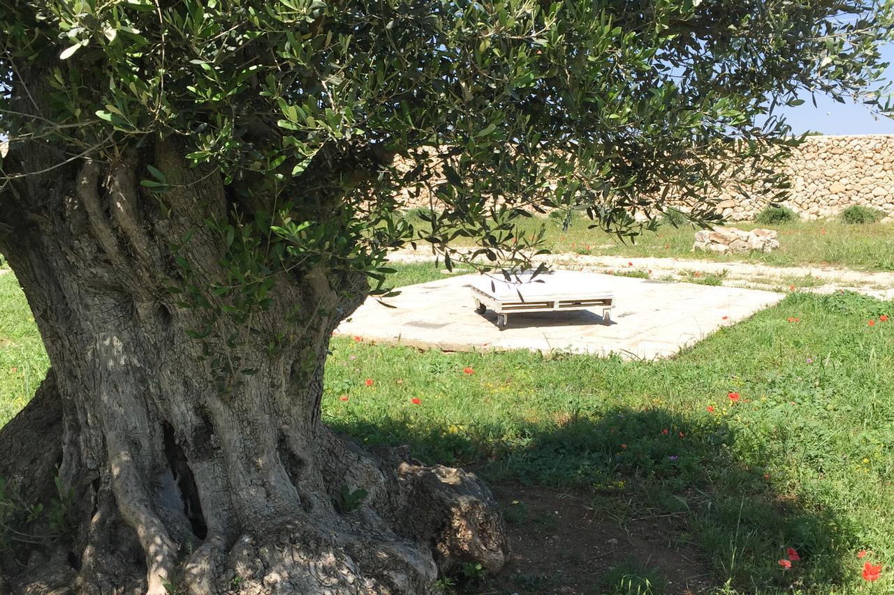 Masseria Gelsi Torre Chianca Bagian luar foto