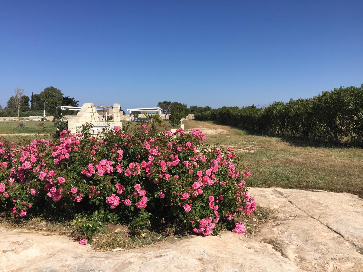 Masseria Gelsi Torre Chianca Bagian luar foto